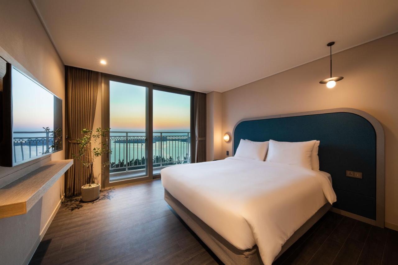 The Week & Resort Инчон Экстерьер фото